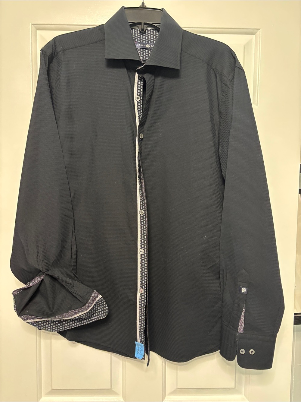 Stone Rose Men’s Size 5 Black Textured Long Sleeve Button-Down Floral Contrast